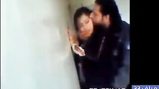 أحلى لحظات رومانسية من مصر - بوسات و قبلات مش ممكن تنساها! سكس