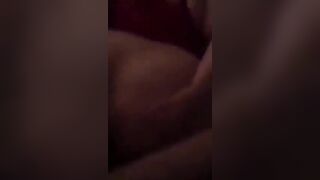 خليجية بتزغرد وصرخت: نيك عمتك يا خنيث.. شكة يا كواااد! سكس