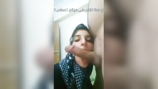 مصرية محجبة متحمسة تعيش تجربة مثيرة مع الجنس